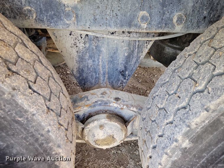 image for item DZ6605 2007 Mack Granite ready mix truck