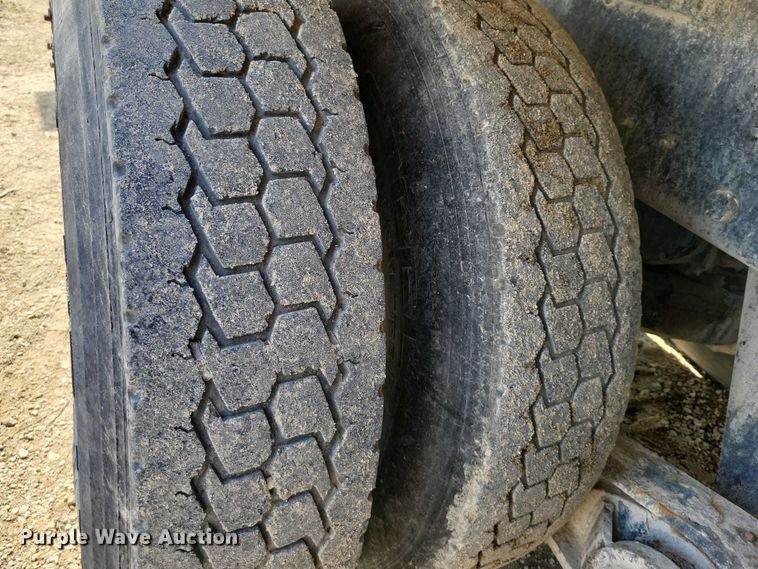 image for item DZ6605 2007 Mack Granite ready mix truck