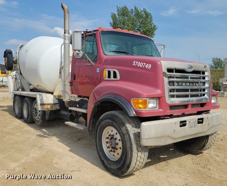 image for item DZ6606 2007 Sterling L-Line ready mix truck