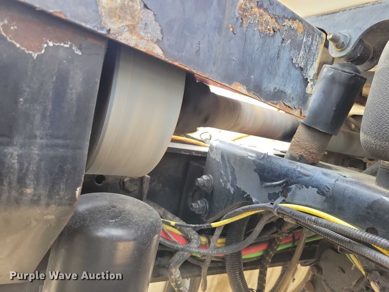 image for item DZ6606 2007 Sterling L-Line ready mix truck