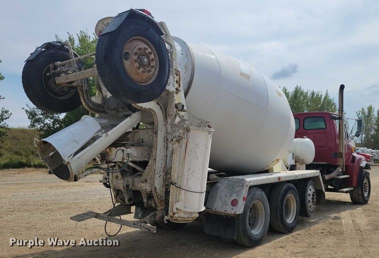 image for item DZ6606 2007 Sterling L-Line ready mix truck