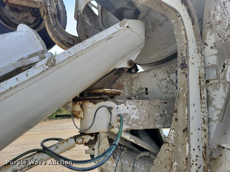 image for item DZ6606 2007 Sterling L-Line ready mix truck