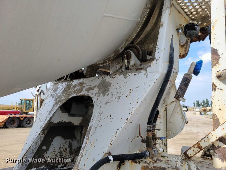 image for item DZ6606 2007 Sterling L-Line ready mix truck