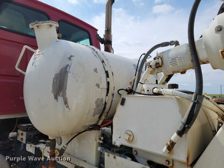 image for item DZ6606 2007 Sterling L-Line ready mix truck