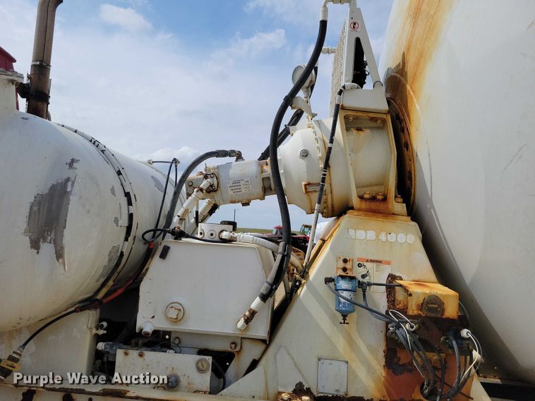 image for item DZ6606 2007 Sterling L-Line ready mix truck