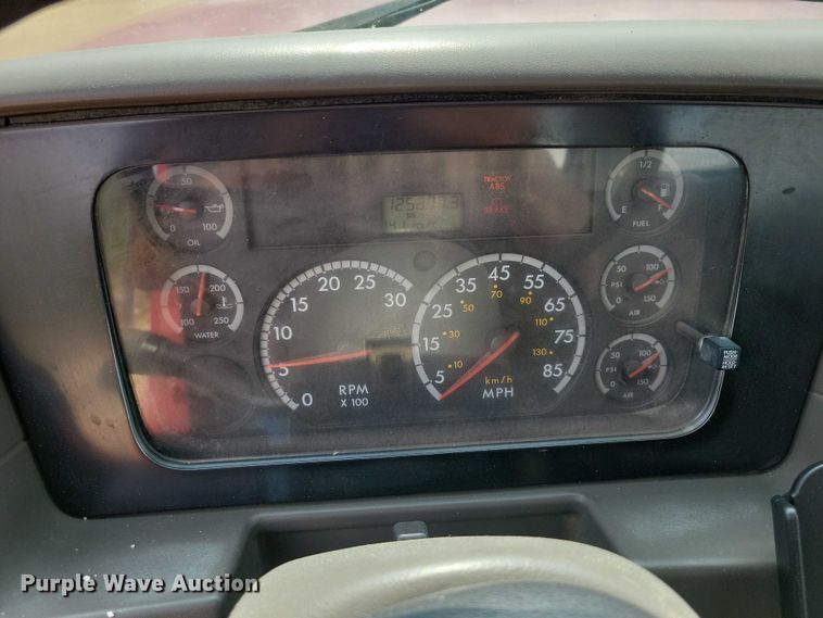 image for item DZ6606 2007 Sterling L-Line ready mix truck