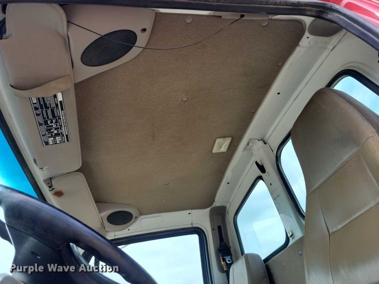 image for item DZ6606 2007 Sterling L-Line ready mix truck