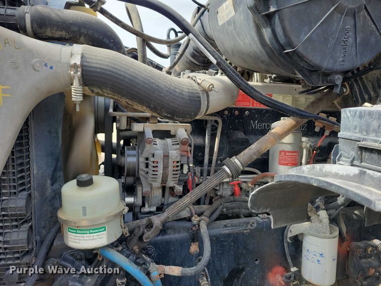 image for item DZ6606 2007 Sterling L-Line ready mix truck