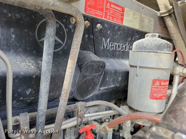 image for item DZ6606 2007 Sterling L-Line ready mix truck