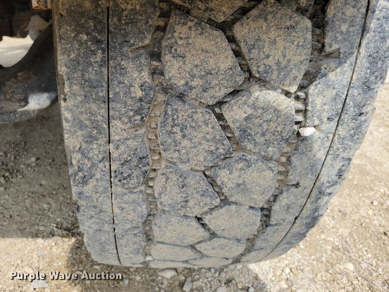 image for item DZ6606 2007 Sterling L-Line ready mix truck