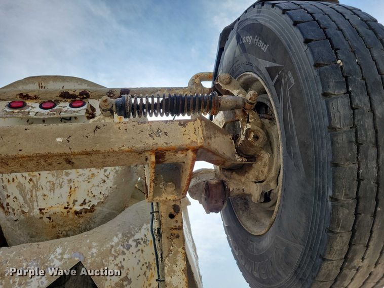 image for item DZ6606 2007 Sterling L-Line ready mix truck