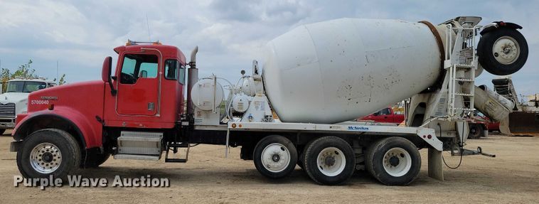 image for item DZ6607 2000 Kenworth  W900 ready mix truck