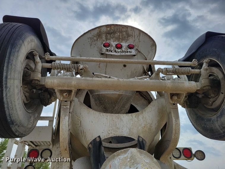 image for item DZ6607 2000 Kenworth  W900 ready mix truck