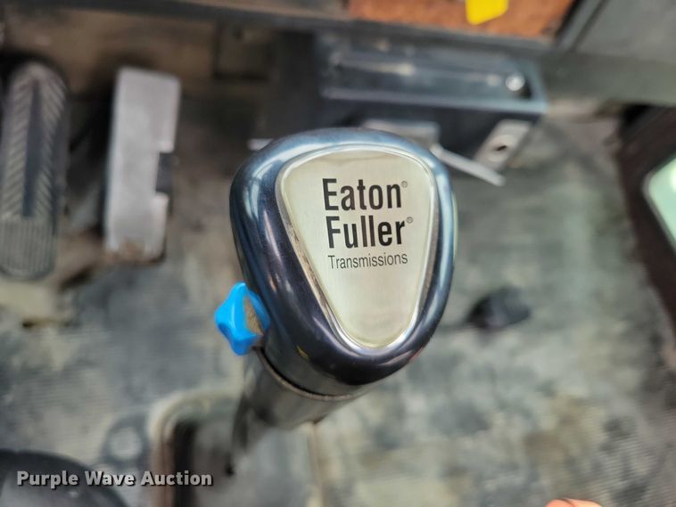 image for item DZ6607 2000 Kenworth  W900 ready mix truck