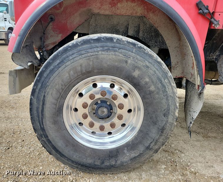 image for item DZ6607 2000 Kenworth  W900 ready mix truck