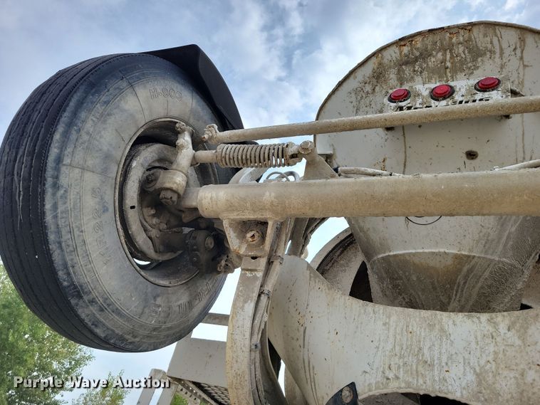 image for item DZ6607 2000 Kenworth  W900 ready mix truck