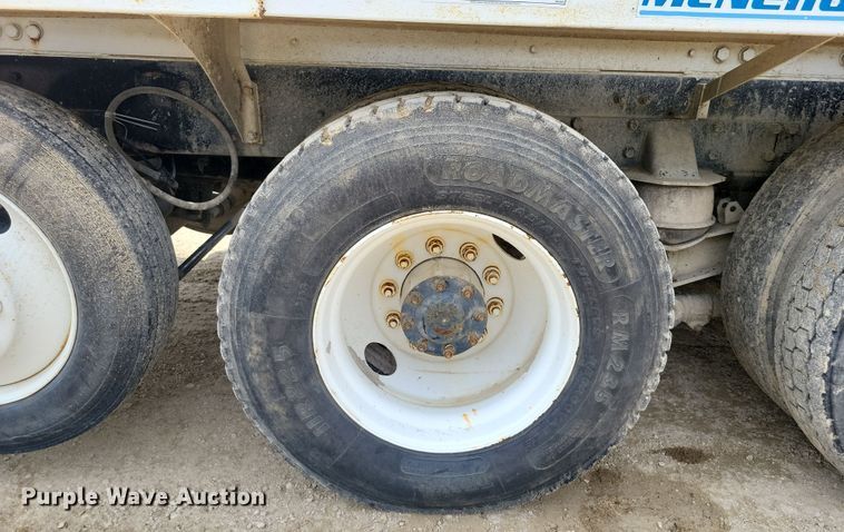 image for item DZ6607 2000 Kenworth  W900 ready mix truck