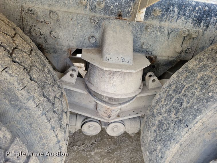 image for item DZ6607 2000 Kenworth  W900 ready mix truck