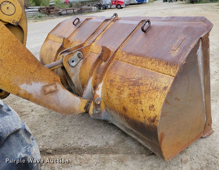 image for item DZ6609 1983 Caterpillar 950B wheel loader