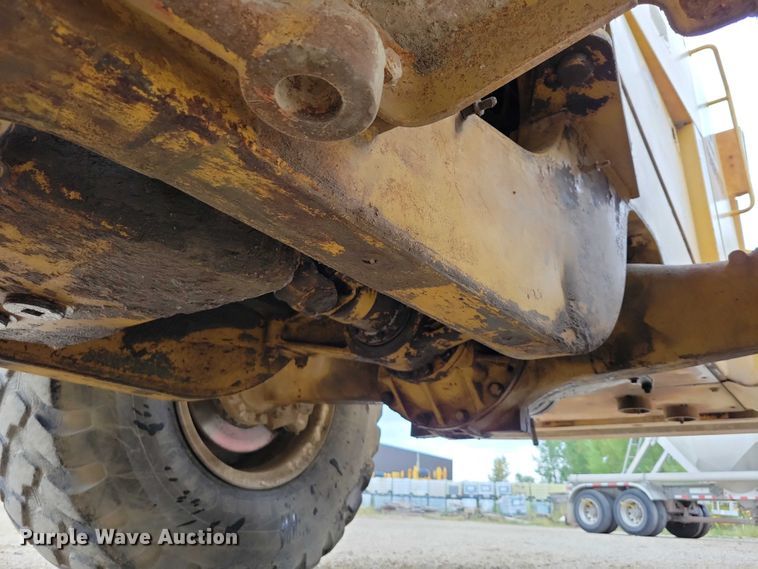 image for item DZ6609 1983 Caterpillar 950B wheel loader