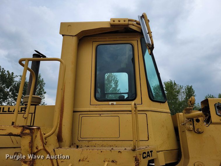 image for item DZ6609 1983 Caterpillar 950B wheel loader