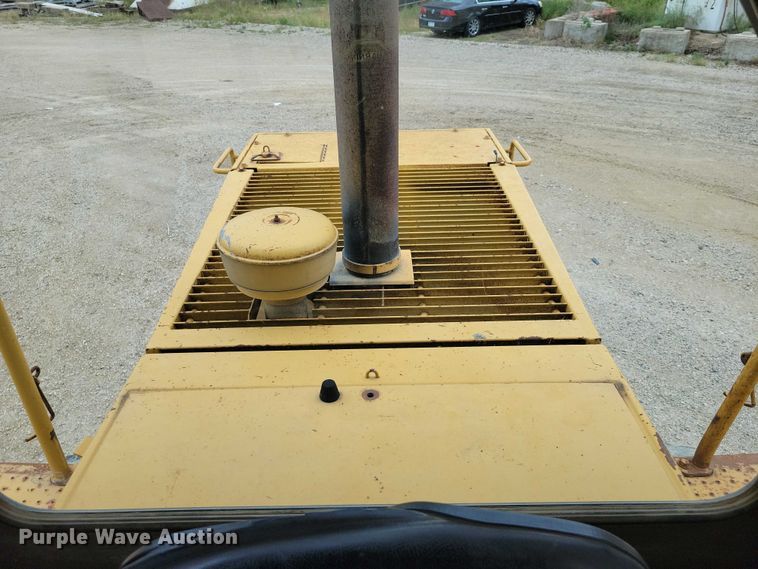 image for item DZ6609 1983 Caterpillar 950B wheel loader