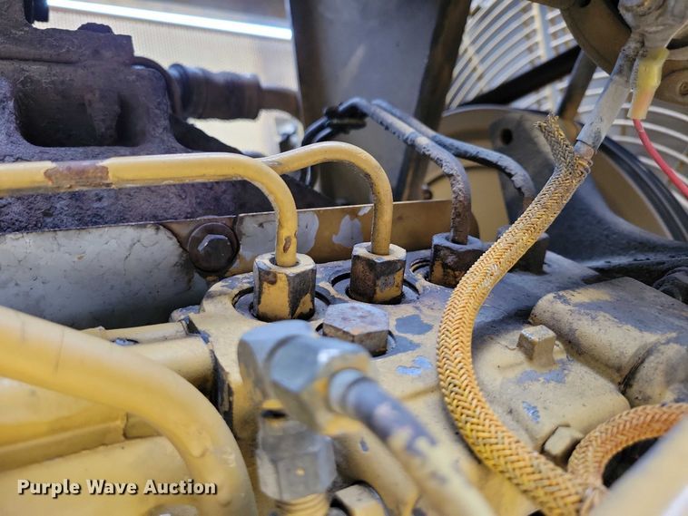 image for item DZ6609 1983 Caterpillar 950B wheel loader