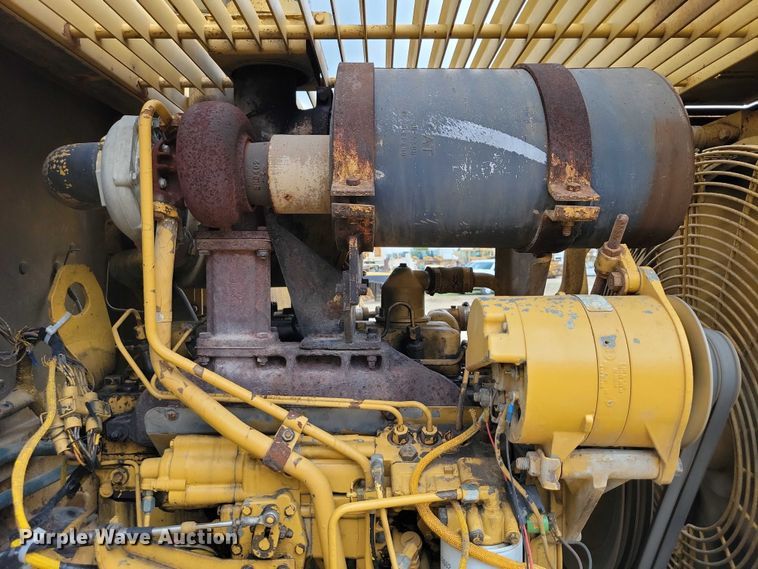 image for item DZ6609 1983 Caterpillar 950B wheel loader