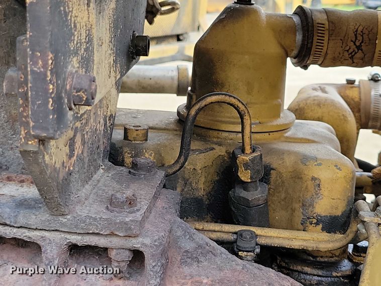 image for item DZ6609 1983 Caterpillar 950B wheel loader