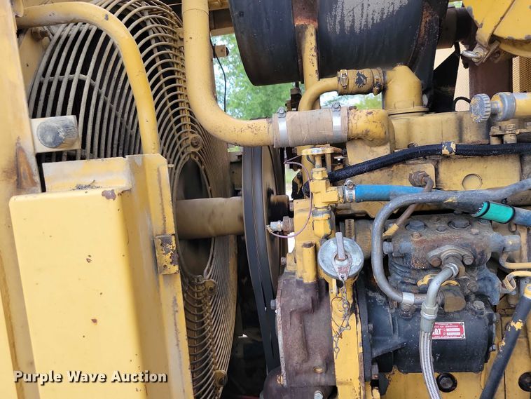image for item DZ6609 1983 Caterpillar 950B wheel loader