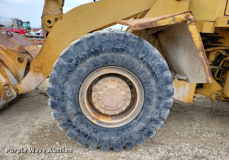 image for item DZ6609 1983 Caterpillar 950B wheel loader
