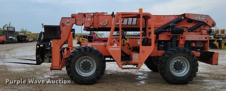 image for item DZ6610 2005 Lull JLG 1044C-54 Series II telehandler