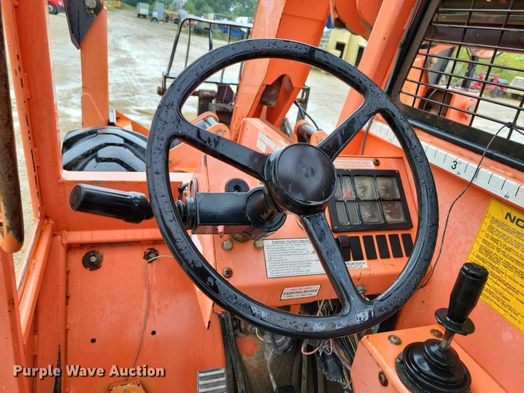 image for item DZ6610 2005 Lull JLG 1044C-54 Series II telehandler