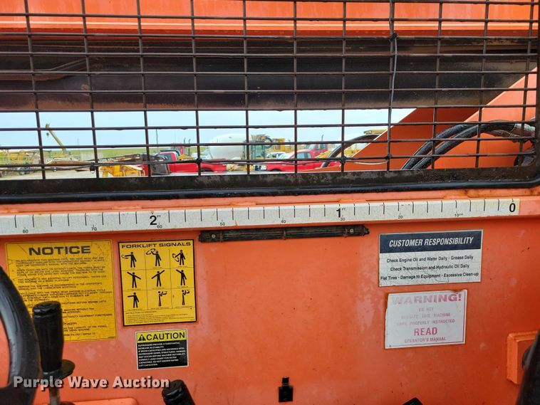 image for item DZ6610 2005 Lull JLG 1044C-54 Series II telehandler