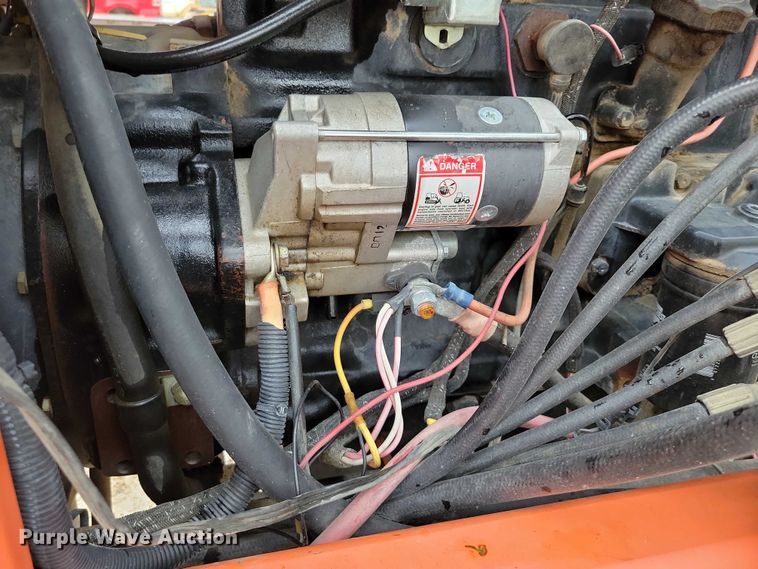 image for item DZ6610 2005 Lull JLG 1044C-54 Series II telehandler