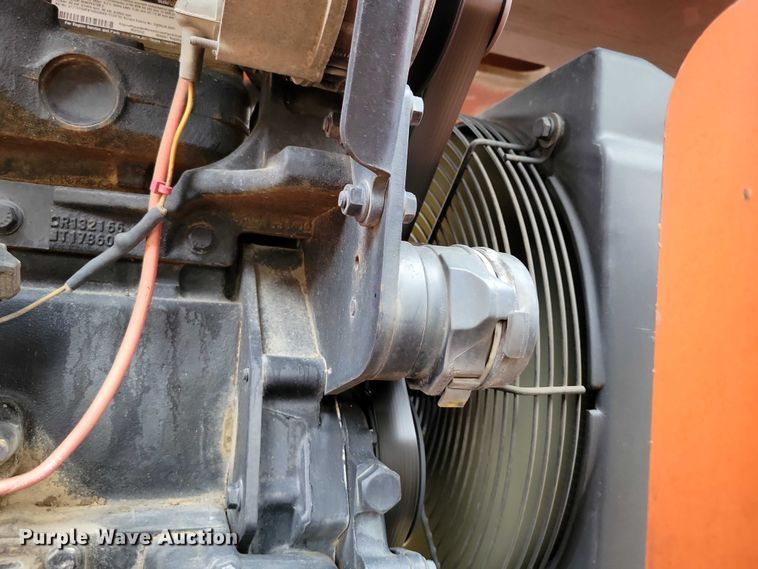 image for item DZ6610 2005 Lull JLG 1044C-54 Series II telehandler