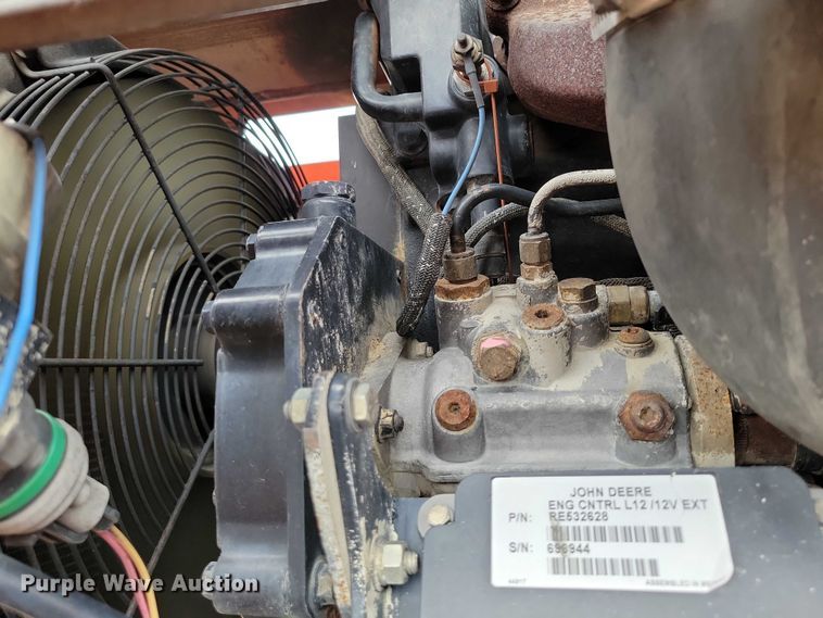 image for item DZ6610 2005 Lull JLG 1044C-54 Series II telehandler