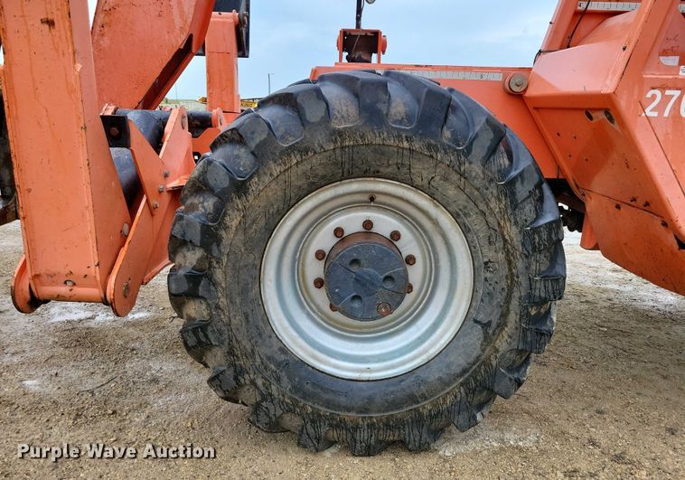 image for item DZ6610 2005 Lull JLG 1044C-54 Series II telehandler