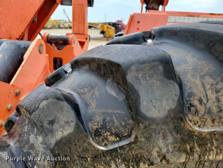 image for item DZ6610 2005 Lull JLG 1044C-54 Series II telehandler