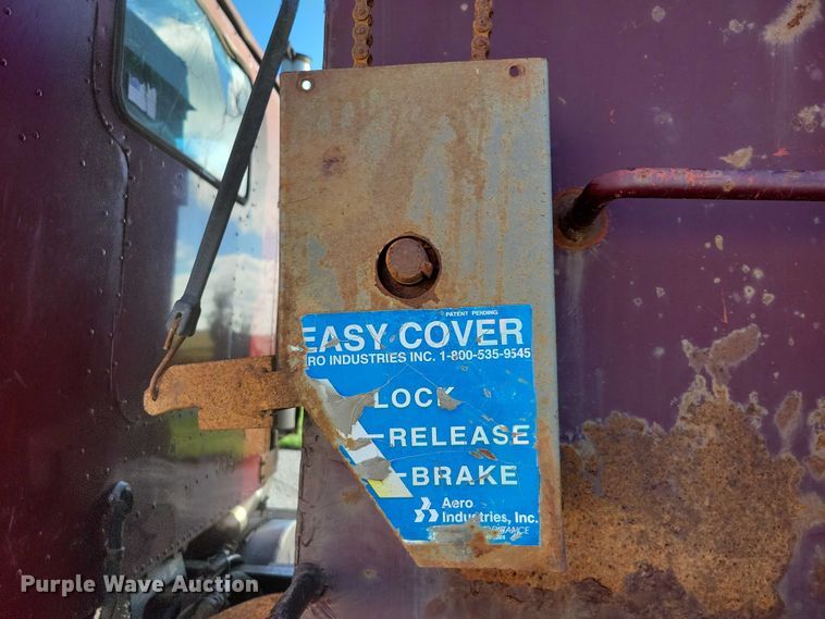 image for item DZ6613 1991 International  9400 dump truck