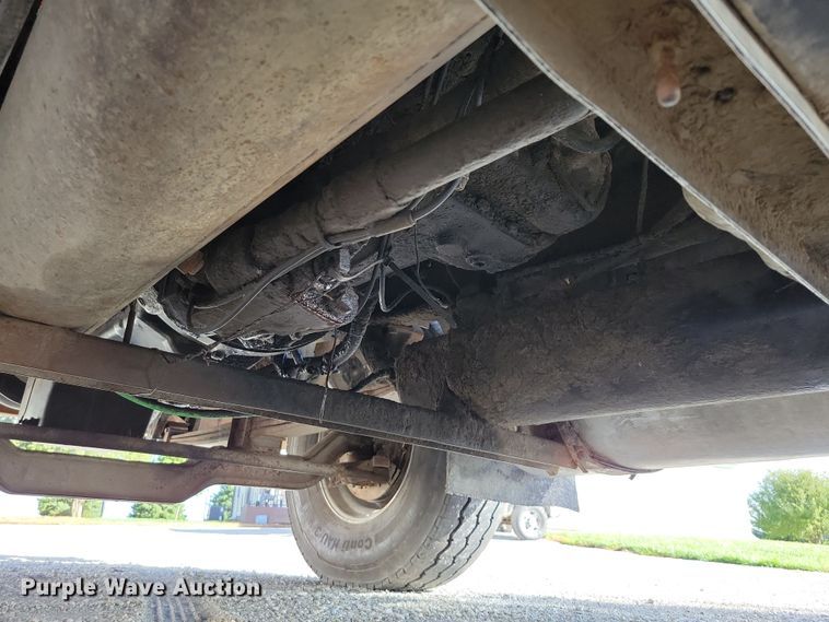 image for item DZ6613 1991 International  9400 dump truck