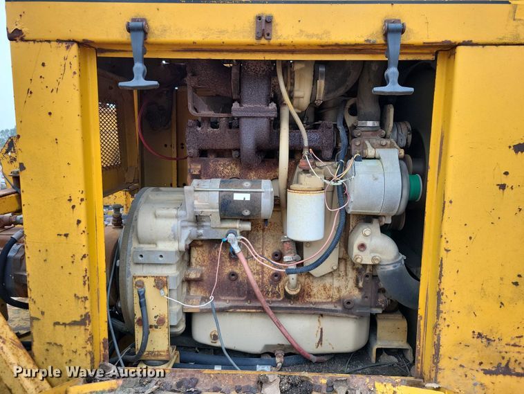 image for item DZ6617 Gomaco GT 6200 Commander II slipform paver