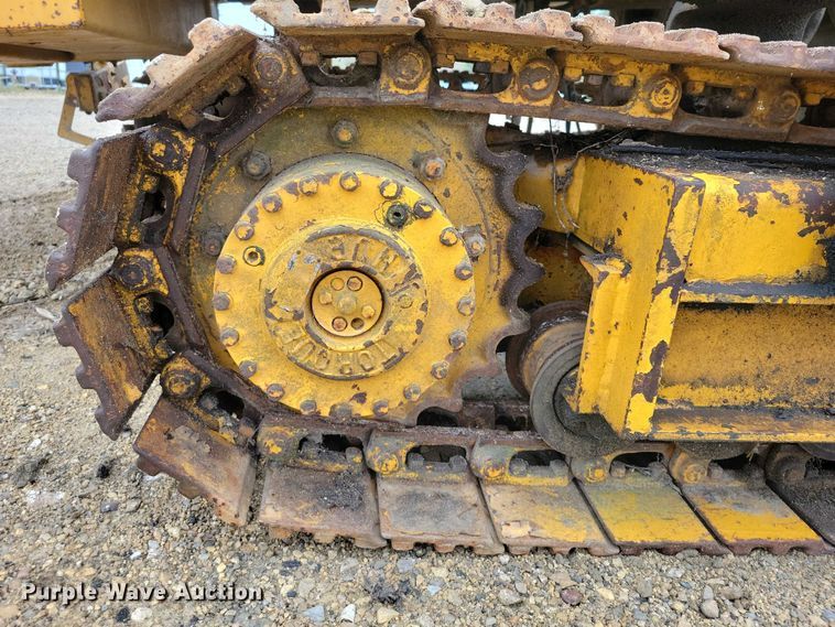 image for item DZ6617 Gomaco GT 6200 Commander II slipform paver