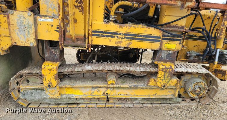 image for item DZ6617 Gomaco GT 6200 Commander II slipform paver