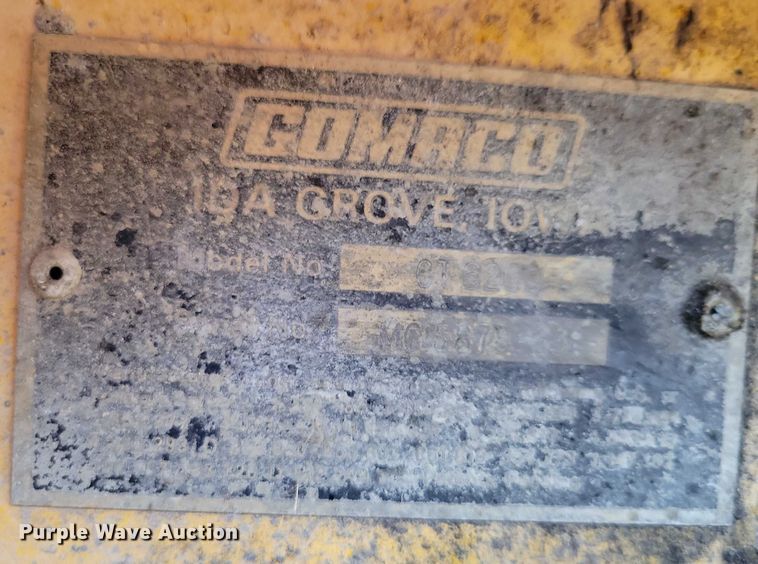 image for item DZ6617 Gomaco GT 6200 Commander II slipform paver