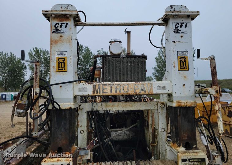 image for item DZ6618 CMI Metro-Pav slipform paver