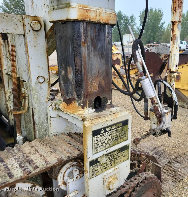 image for item DZ6618 CMI Metro-Pav slipform paver