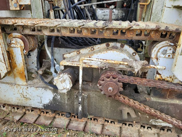 image for item DZ6618 CMI Metro-Pav slipform paver