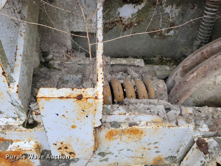 image for item DZ6618 CMI Metro-Pav slipform paver