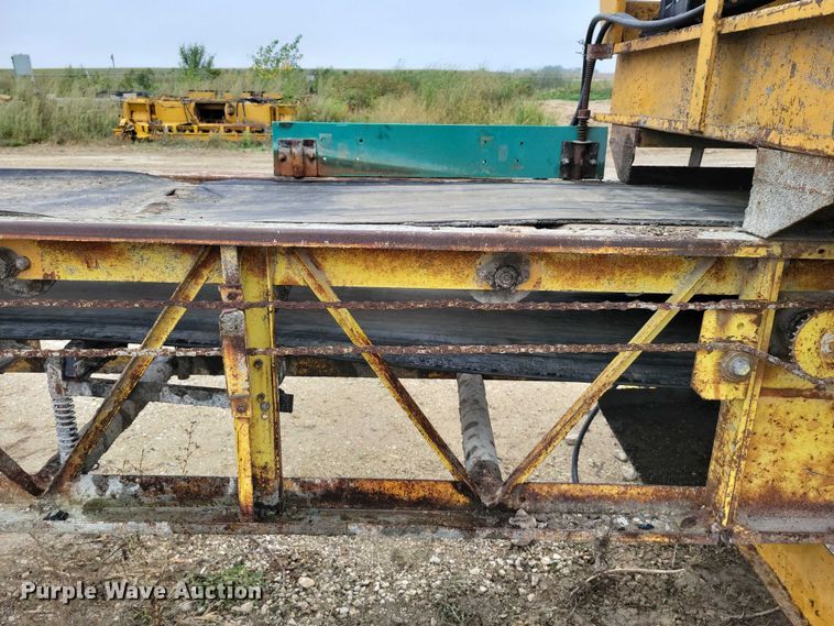 image for item DZ6619 Gomaco RC240-24 bridge conveyor